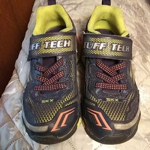 SKETCHERS Light up Tennis Shoes